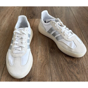 Adidas Barreda Decode Sneakers Womens 7.5 White Gray Rubber Sole Casual New